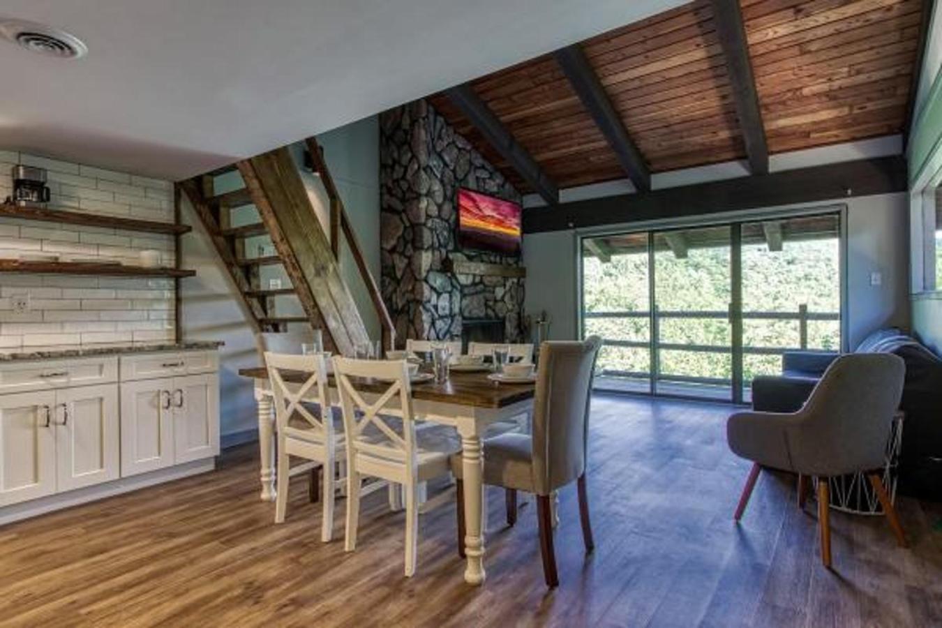 Вилла New! Haven Peaceful Retreatgorgeous Viewspool! Севьервилл Экстерьер фото